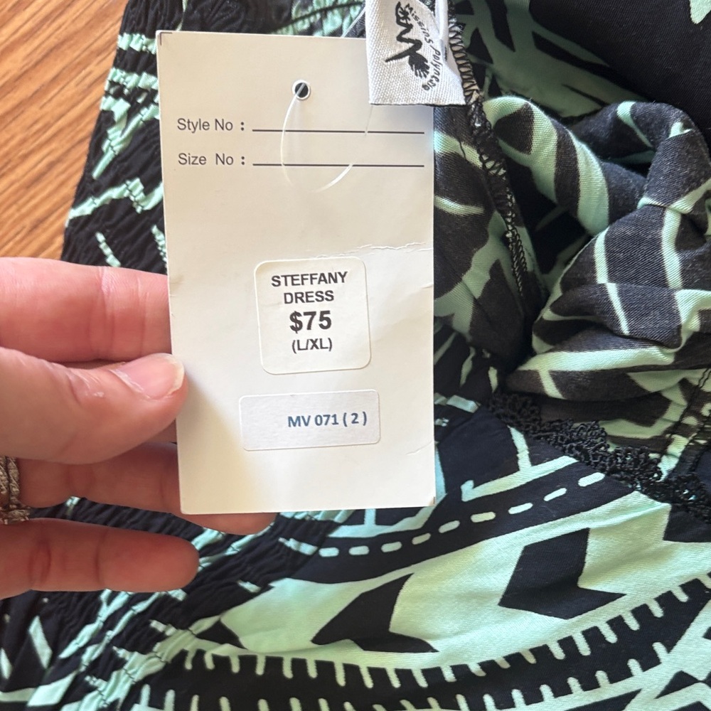 Missing Polynesia Strapless Maxi Dress Black & Li… - image 4